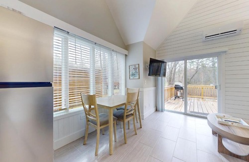Sapphire Apartment | Sapphire Serenity - Full Condo