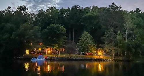 Saranac Lake House | Saranac Lakefront Cabin Fall Foliage Retreat