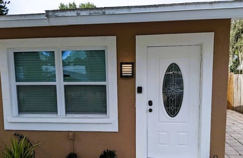 Fruitville Apartment | Sarasota Apartment Near Benderson Park