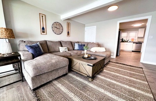 Saratoga Springs House | Saratoga Lakeside Retreat - 8 Bedrooms
