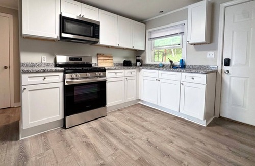 Saratoga Springs House | Saratoga Lakeside Retreat - 8 Bedrooms