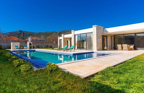 Sarıbelen Villa | Saribelen Village 3 Bedroom Villa 4908