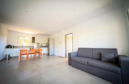 Olmeto Apartment | SARL Valinco locations appartement 2 chambres