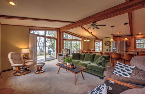 Brill House | Sarona Serenity: Lakeside Retreat w/Boat Dock!