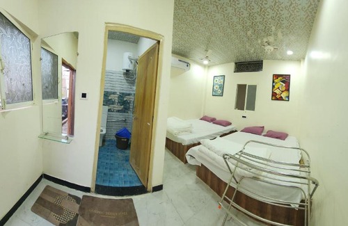 Ujjain House | Sarvagya Drive Inn