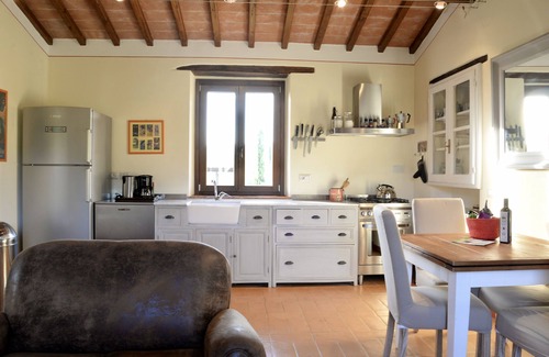 Paciano Other | Sassicaia 2 bedrooms, 2 bathrooms, AC, WIFI, salty pool, Fontanaro Property