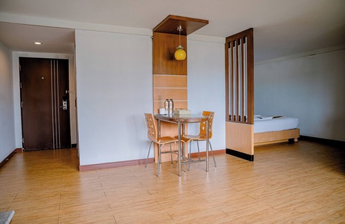 Danok Hotel | Satit Grand View Hotel