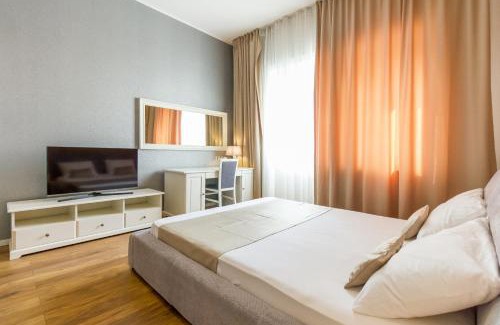 Old Town Apartment | Saturn Central Apartment