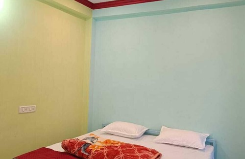 Kakarmatha Hotel | Satyam Guest House