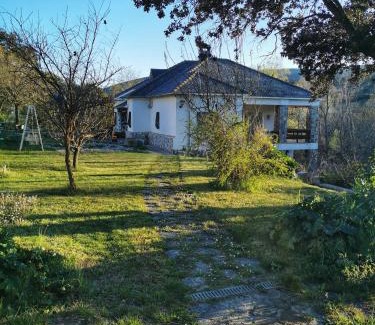 La Jara House | Saudades