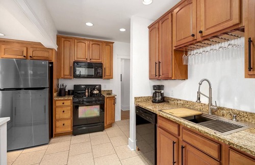 Saugatuck Villa | Saugatuck Harbor House