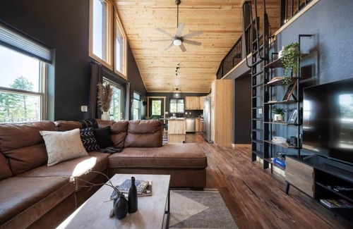 Florissant Cabin | Sauna, Forest + Mtn Views - Cabin Under The Stars