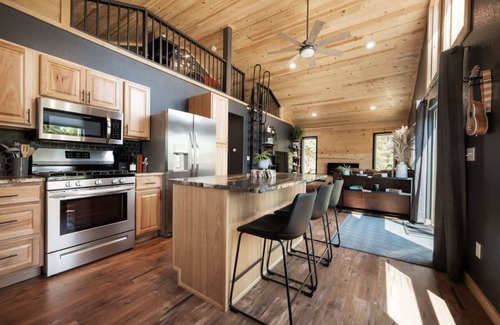 Florissant Cabin | Sauna, Forest + Mtn Views - Cabin Under The Stars