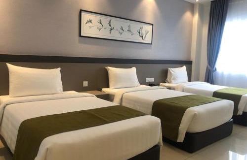 Johor Baharu District Hotel | Savanna Hill Resort