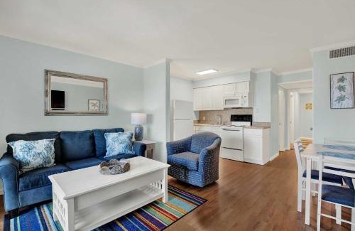 Tybee Island House | Savannah Beach & Racquet Club 324A