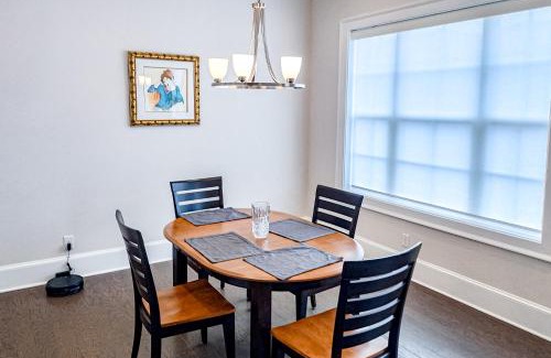 Hitch Village - Fred Wessels Homes House | Savannah Serenity