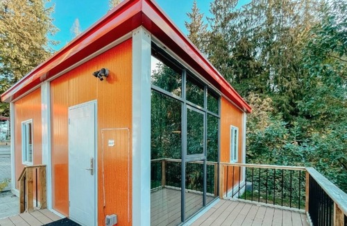 Powell River Cottage | Savary Island Escape