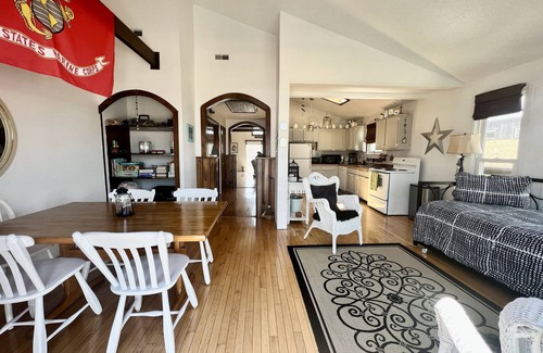 Townsend's Inlet House | Savor an unobstructed view of the bay from the deck