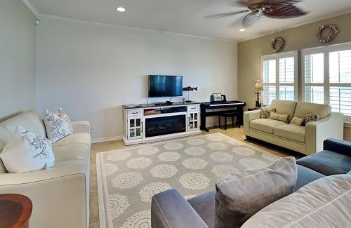 Pirates Beach House | Say Yes To Adventures