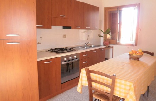 Nurachi Apartment | Scalas House - Three Bedroom Apartment, Sleeps 6