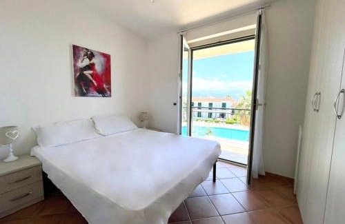 Scalea Apartment | Scalea Apartments & Pool