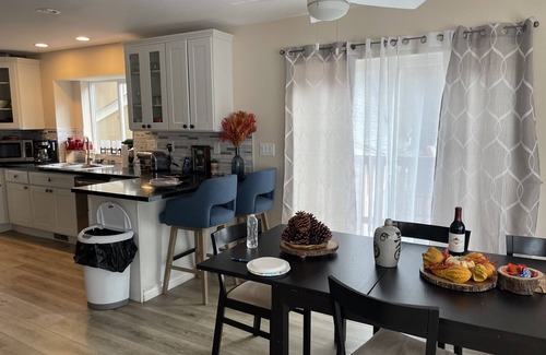 Boulder Bay Ski Chalet | Scandinavian Chalet in Coveted Boulder Bay- 5 mins walk lake & near Ski Resort