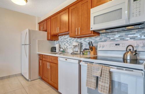 Honolulu Apartment | Scenic 23rd-Floor Corner Retreat with Diamond Head & Ocean Views (12305)