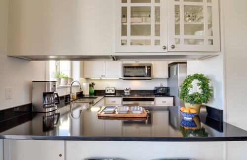 Bandon House | Scenic Bandon Vacation Rental w/Beach Access!