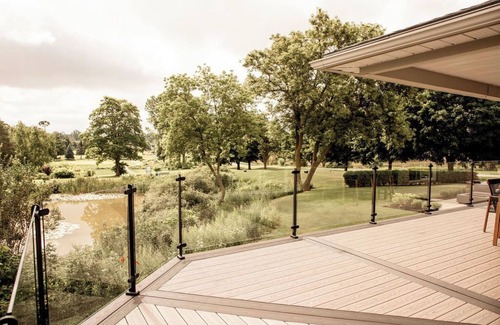 Huron East House | Scenic Golf Course Escape