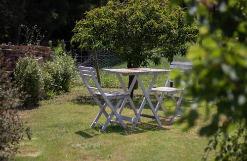 Brixton House | Scenic Homestead Retreat Near New Plymouth