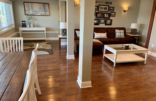 Hopatcong House | Scenic lakeside 4-bedroom house with sauna/hottub!