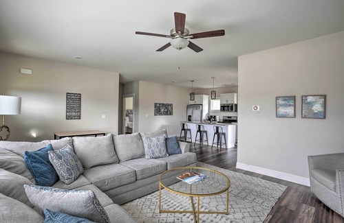 Lookout Valley Neighborhood Association House | Scenic Mtn Retreat w/Wooded Backyard + Fire Pit!