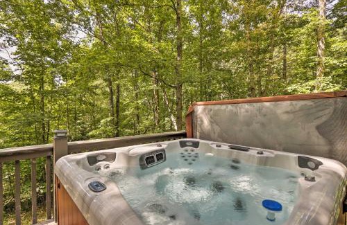 Murphy House | Scenic Murphy Escape with Hot Tub and Fire Pit!