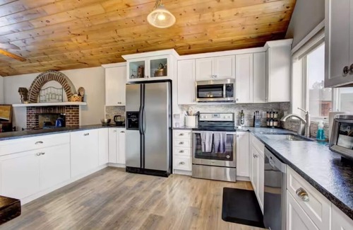 Boise House | Scenic Nest in the Wilderness: Beautiful, Boise Area Mountain Getaway!
