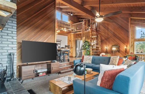 Fawnskin House | Scenic North Shore Stay w/Games, Near Snow Summit | Lakeview Lodge by AvantStay