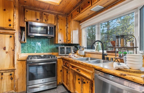 Fawnskin House | Scenic North Shore Stay w/Games, Near Snow Summit | Lakeview Lodge by AvantStay