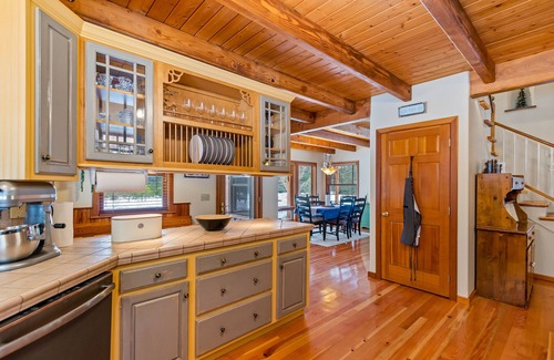 Sagle House | Scenic retreat with wood stove, porch, & WiFi - near Pend Orielle Lake