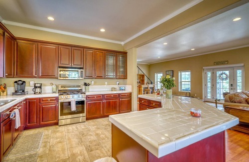 Loma Linda House | Scenic Sanctuary: Monthly Stay, Spectacular Mtn View, Gas Firepit, 10 Min to Downtown Pagosa Springs