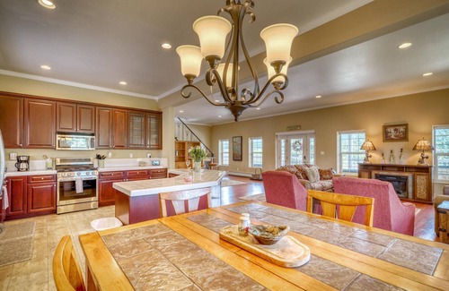 Loma Linda House | Scenic Sanctuary: Monthly Stay, Spectacular Mtn View, Gas Firepit, 10 Min to Downtown Pagosa Springs