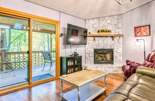Franklin House | Scenic treetop retreat with covered deck & fireplace - near downtown Franklin