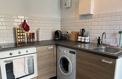 Gundlingen Apartment | Schöne Ruhige Ferienwohnung Zwischen dem Kaiserstuhl und Tuniberg