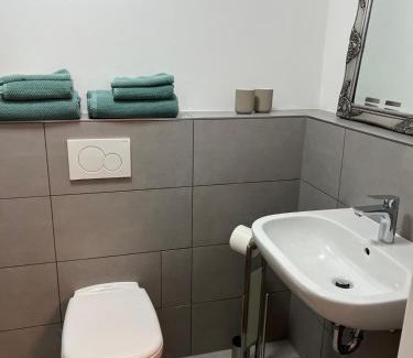 Beilstein Apartment | Schönes Apartment mit Doppel- oder 2 Einzelbetten 2 Per -Sophie-Scholl-Str 4 in 71717 Beilstein