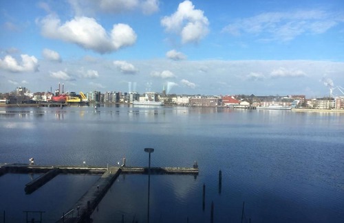Innenhafen Apartment | Schönes Feriendomizil mit Meerblick Südstrand Nähe Fliegerdeich in Wilhelmshaven
