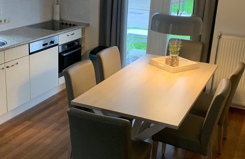 Bruinisse Villa | Schönes Ferienhaus für 6 Personen in Bruinisse auf Zeeland