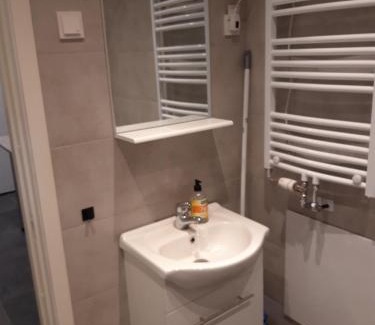 Moholm Apartment | - Schönes kleines Apartment zum Schlafen -