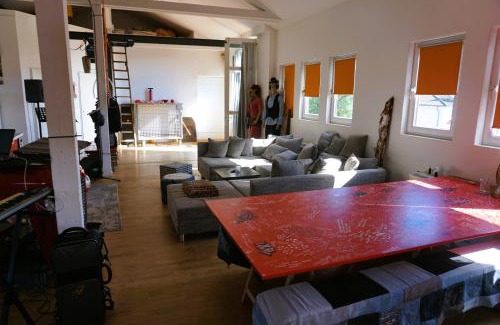 Schenefeld House | Schönes Loft über den Dächern