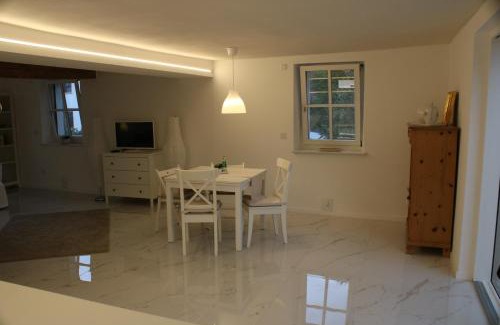 Niederkalbach Apartment | Schicke Ferienwohnung für 2