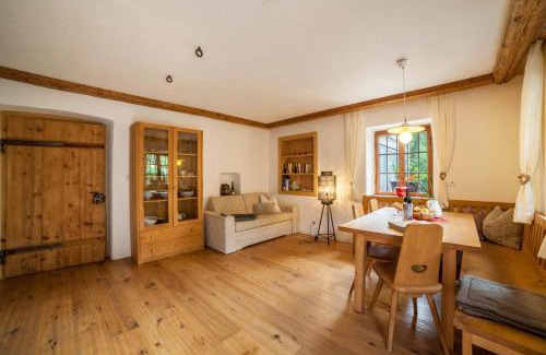 San Leonardo in Passiria Apartment | Schildhof Ebion Schildhofsuite