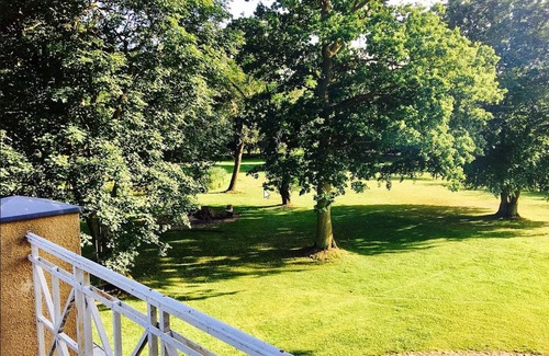 Heiligengrabe Apartment | Schloss Grabow, Resting Place & A Luxury Piano Collection Resort, Prignitz - Brandenburg
