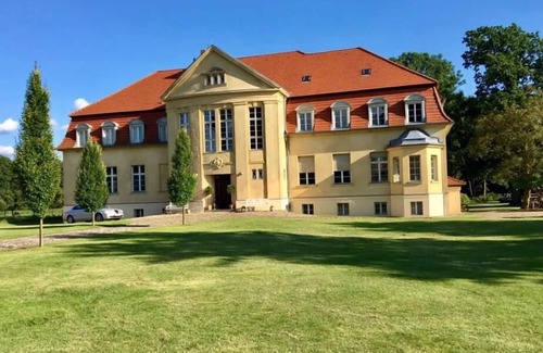 Heiligengrabe Apartment | Schloss Grabow, Resting Place & A Luxury Piano Collection Resort, Prignitz - Brandenburg